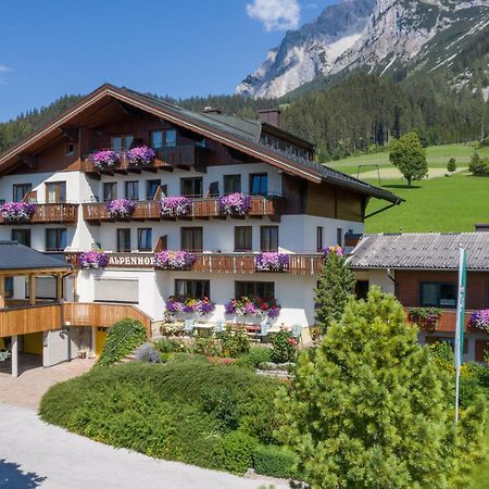 Alpenhof Bed & Breakfast Ramsau am Dachstein Exterior photo